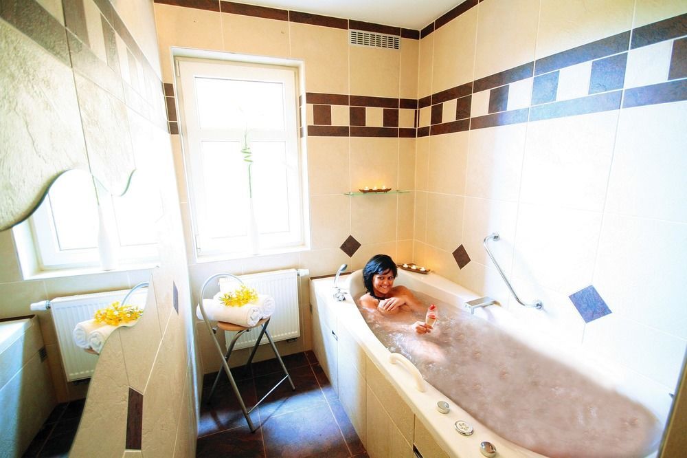 Boutique Hotel Swisshouse Marianske Lazne Exterior photo